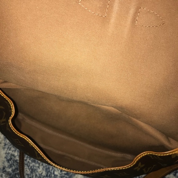 🌟SALE🌟 Authentic Vintage Louis Vuitton Saumur 30 LV - Picture 7 of 8